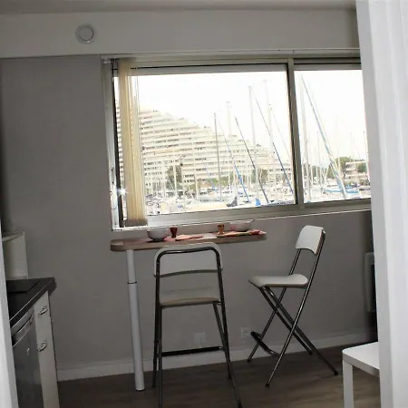 Apartment Studio Coquet 150m Plage, - Fr-1-252a-86